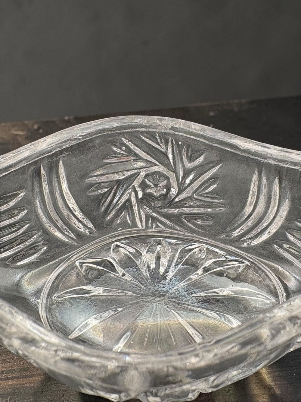 Vintage clear Swan On Nest Style Lead Crystal Cut Glass Trinket Jewelry Dish EUC - Picture 11 of 16